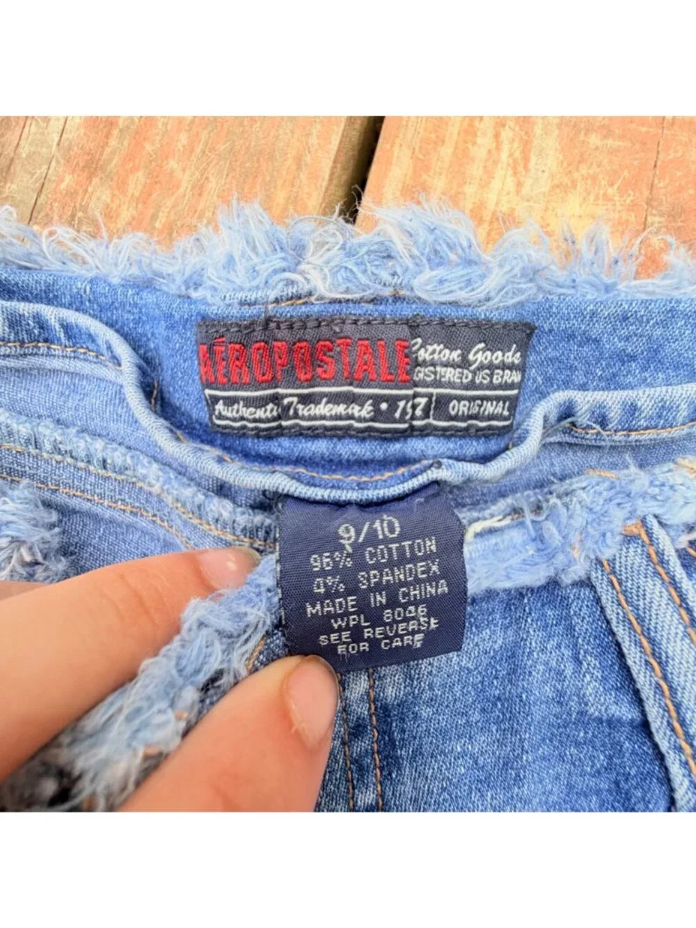 y2k Aeropostale Womens High-Waisted Blue Denim Shorts Size 9/10 Frayed Hem